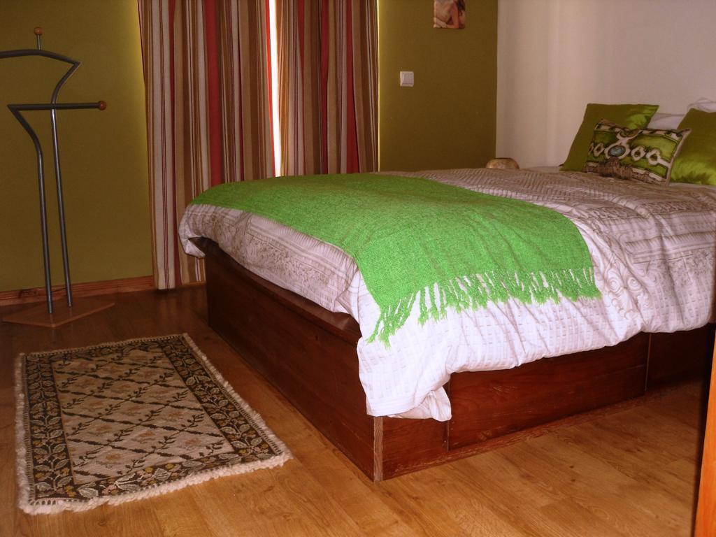 Silveira Apartment